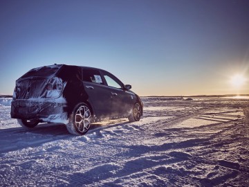 Hyundai i20 N &ndash; Hothatch na śniegu